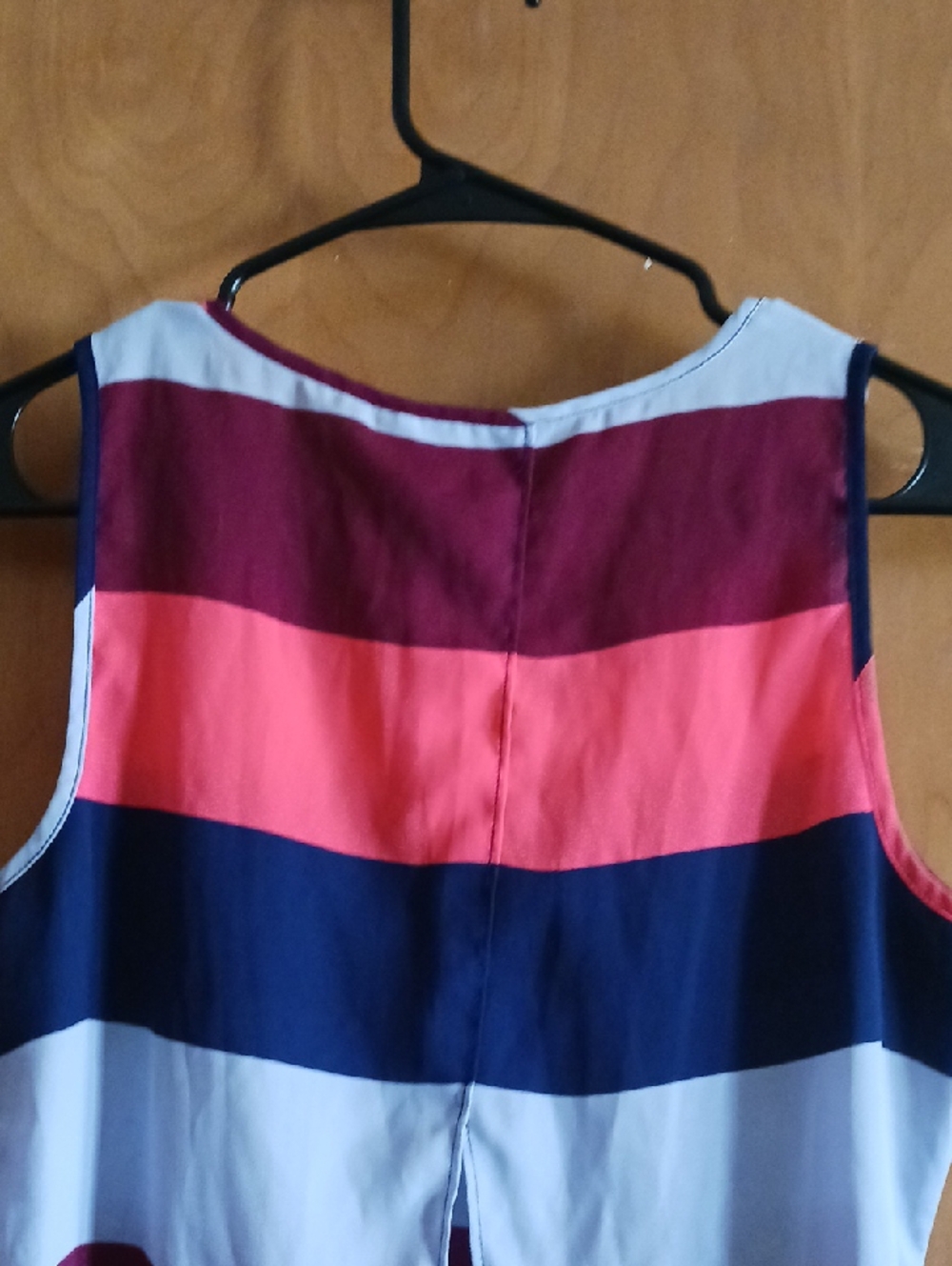 Express Tank Top - Picture 3 of 5